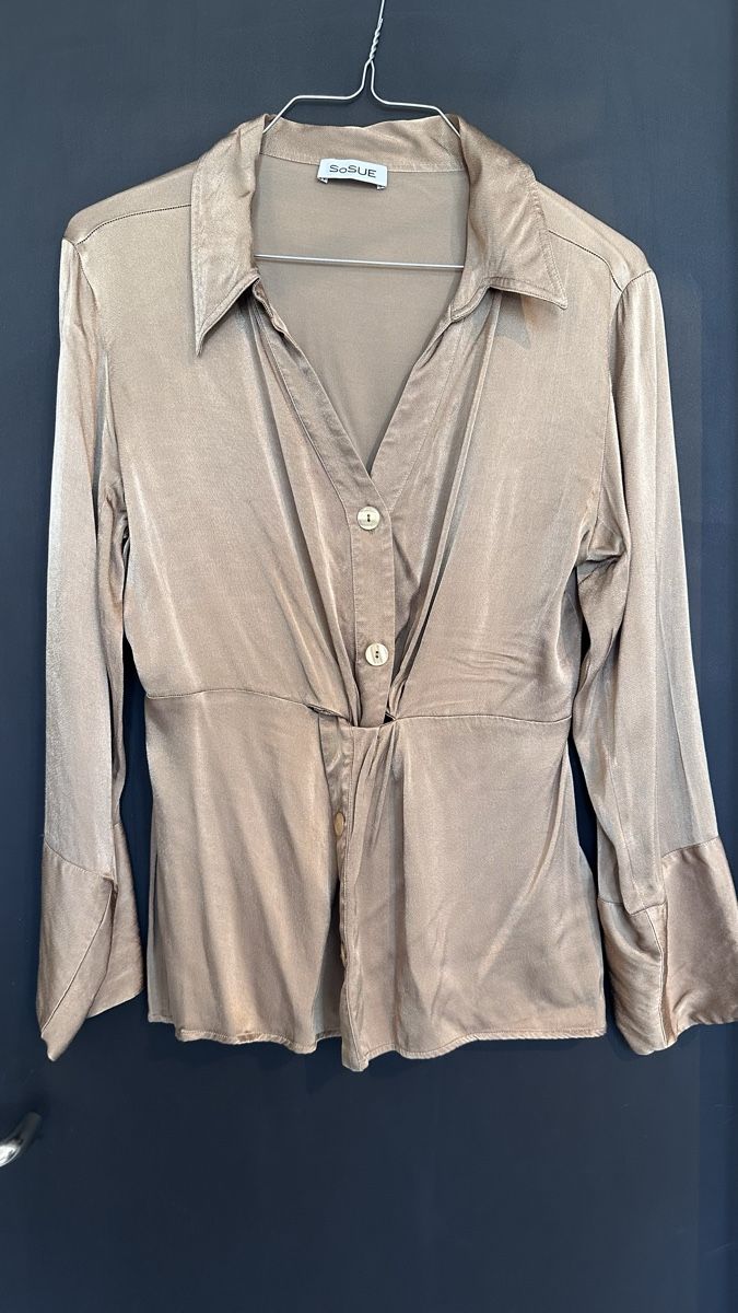 Lotti di vestiti: SoSue - Elegantes Set, Rock mit Bluse, Grösse M+L,Top – Usato da Neftenbach venduto da panam4