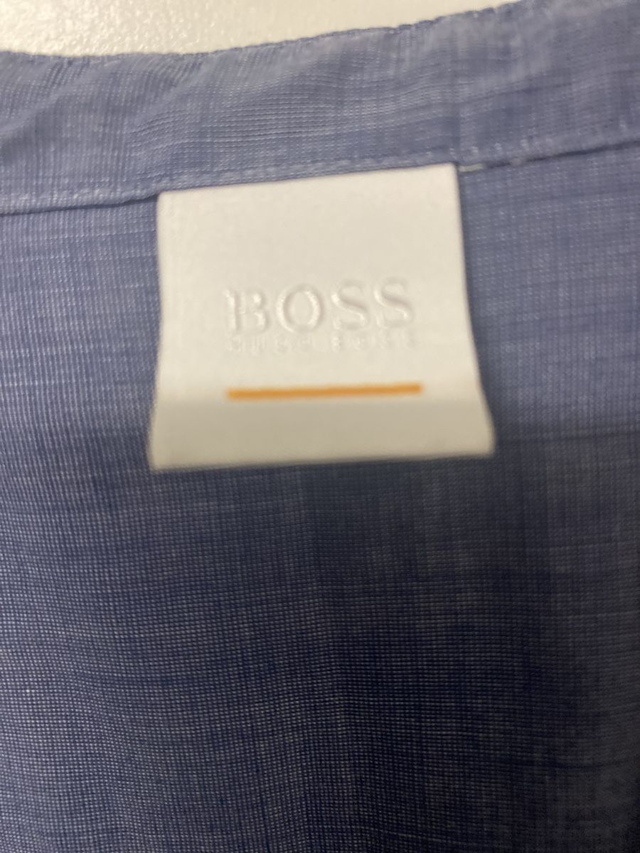 Hugo Boss Camicette: Leichte Sommerbluse von Boss Gr. 40 – Usato da Biel-Benken BL venduto da PANORMUS 1