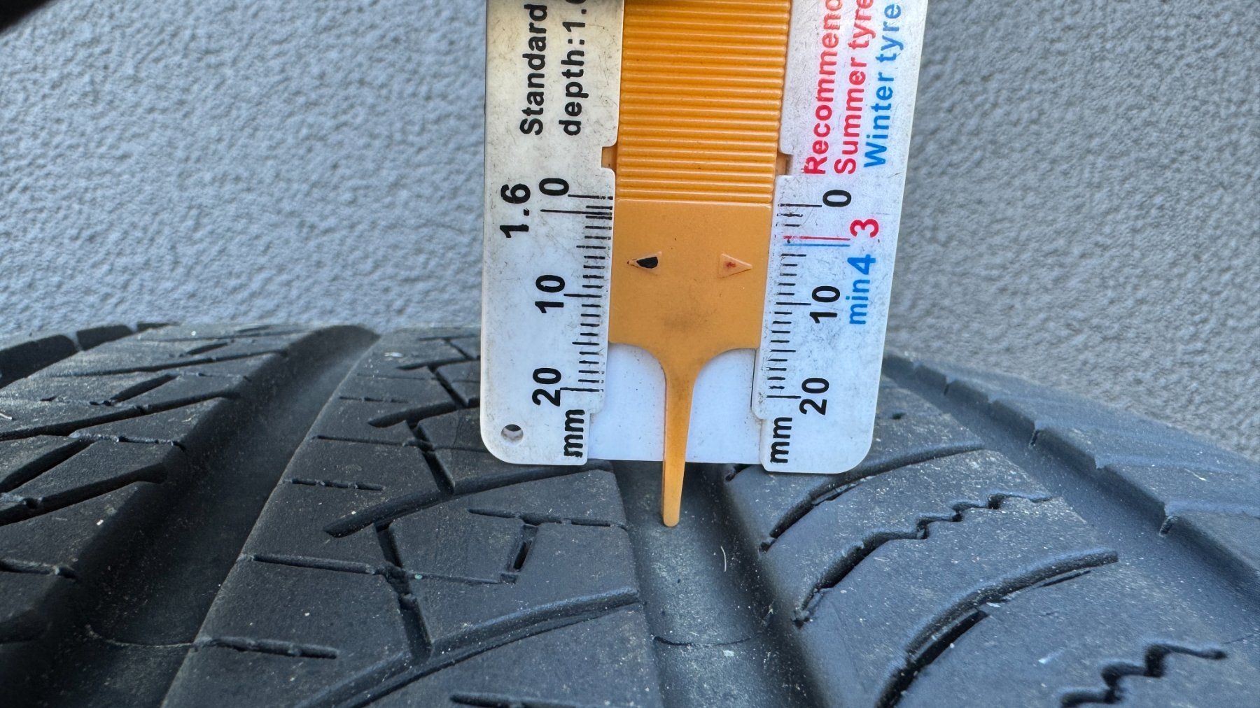 Pirelli Pneumatici & Ruote complete: 4 X 23 Zoll Winterreifen – Usato da Altstätten venduto da TM-Auto 9