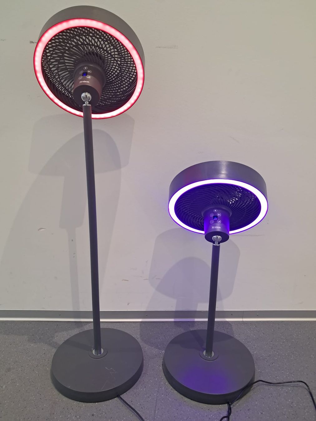Trisa Ventilatoren: 2x Standventilator mit Lampe, Venti, Lüfter, Ventilator – Gebraucht aus Zürich von Lia107 1