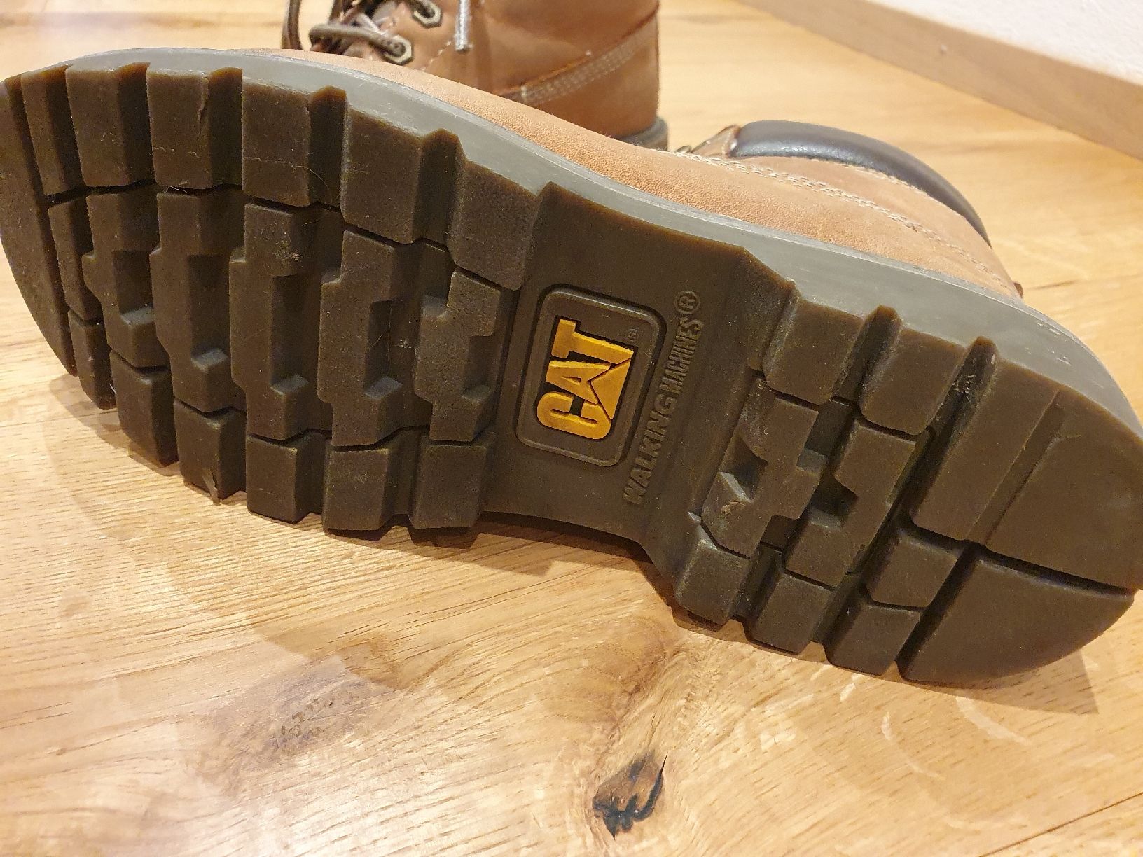 Caterpillar Scarpe da uomo: Caterpillar Boots, Winterfest, Grösse 40 – Usato da Meiringen venduto da zum_tf5k 2