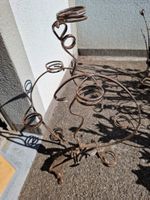 Rustikale Metalldekoration mit geschwungenen Formen, 82 cm