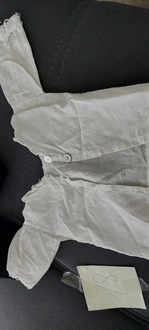 Poupées: puppenkleider  – D'occasion à Muri AG par nindo1 7