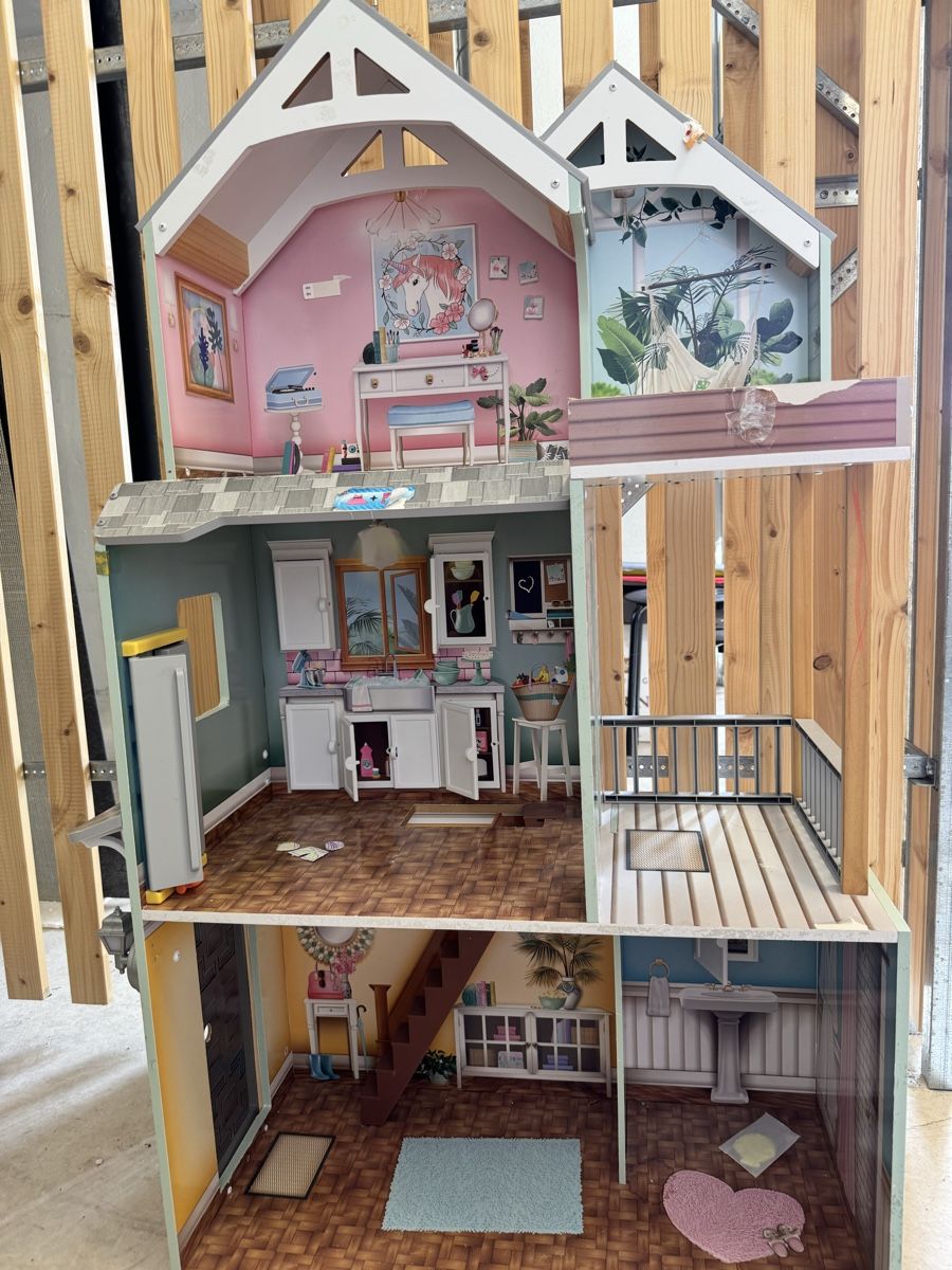 Spielhäuser: Spielhaus – Gebraucht aus Schlieren von BIBOSA 9