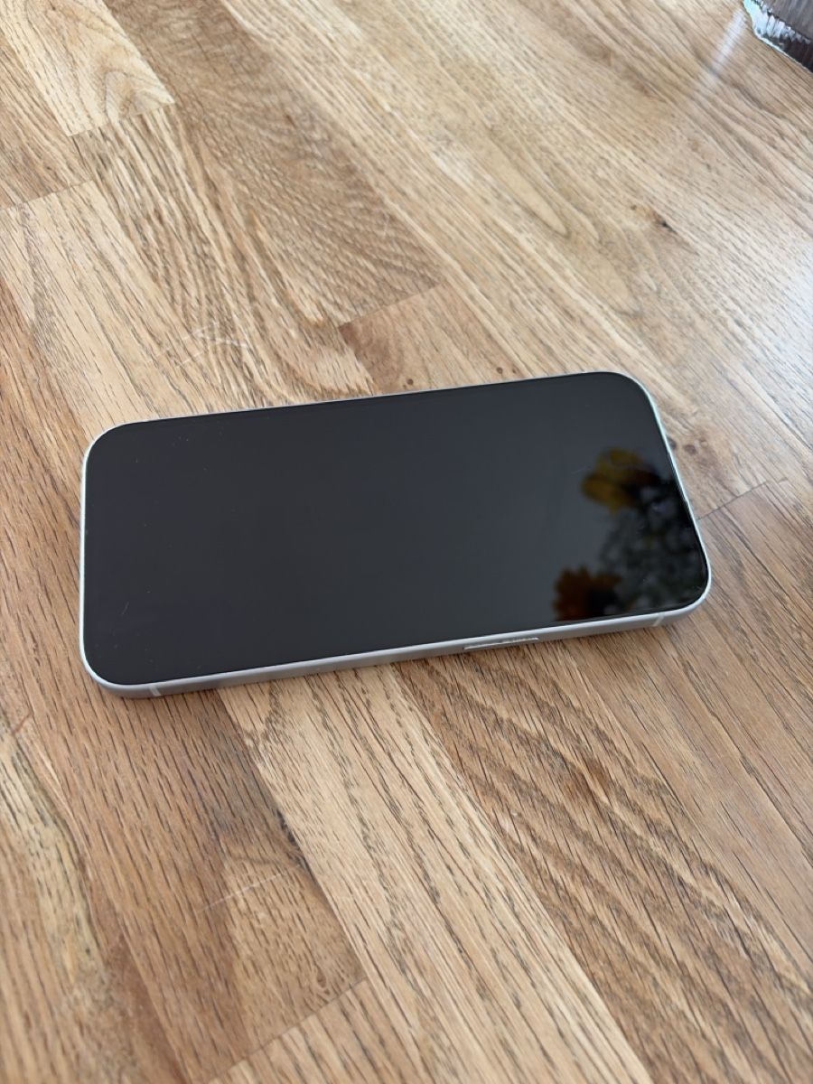 Apple Telefoni cellulari / Smartphones: Iphone 15 Blau 128gb – Usato da Wetzikon ZH venduto da leo_w8cm