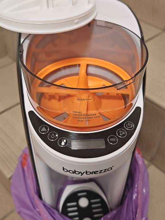 Baby-Mahlzeiten: Baby Brezza – Gebraucht aus Montet (Broye) von buc_5qgk 1