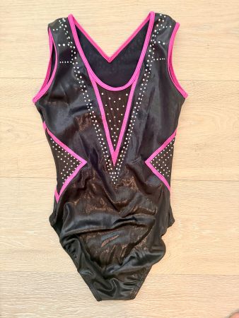 Quatro Turnen / Gymnastik Trikot / Anzug, Grösse ‘Adult M’
