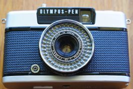 Olympus PEN EE-2 Halbformatkamera