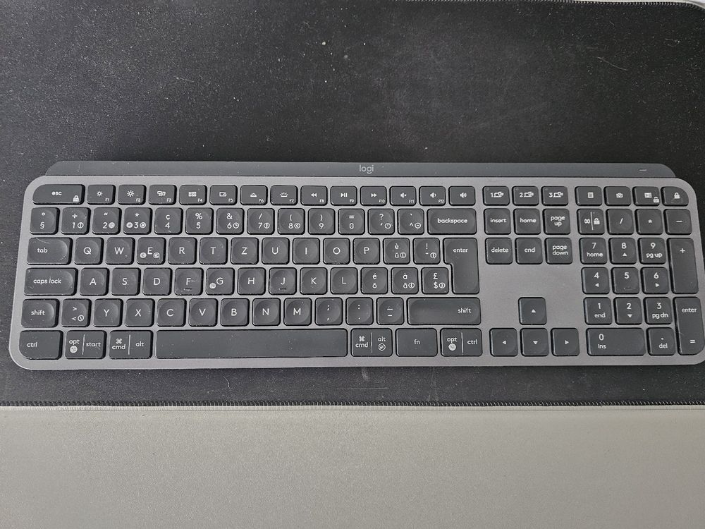 Logitech MY Keys CH Layout (Gebraucht) in Uzwil für CHF 20 – mit ...