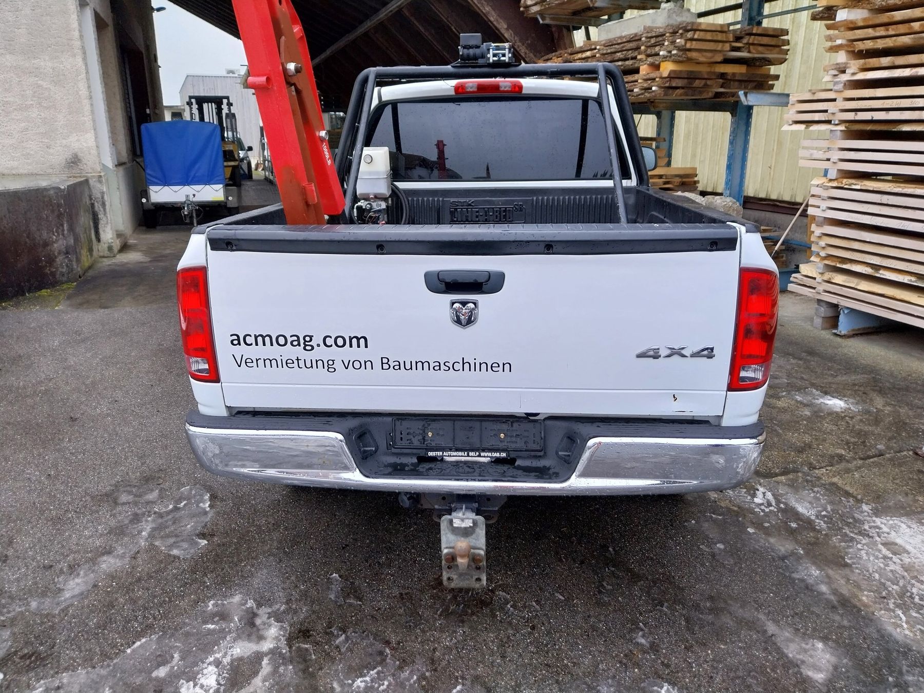 Dodge Autos: Dodge Ram 1500 ST 4x4 mit Ladekran – Gebraucht aus Ochlenberg von Antamo 3