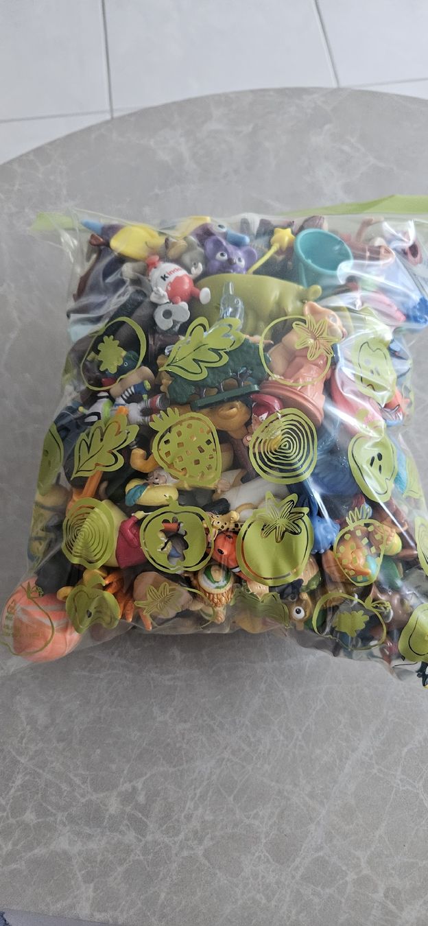 Disney Spielzeuge: Figuren disney, usw divers – Gebraucht aus Schlieren von Disneylover 1