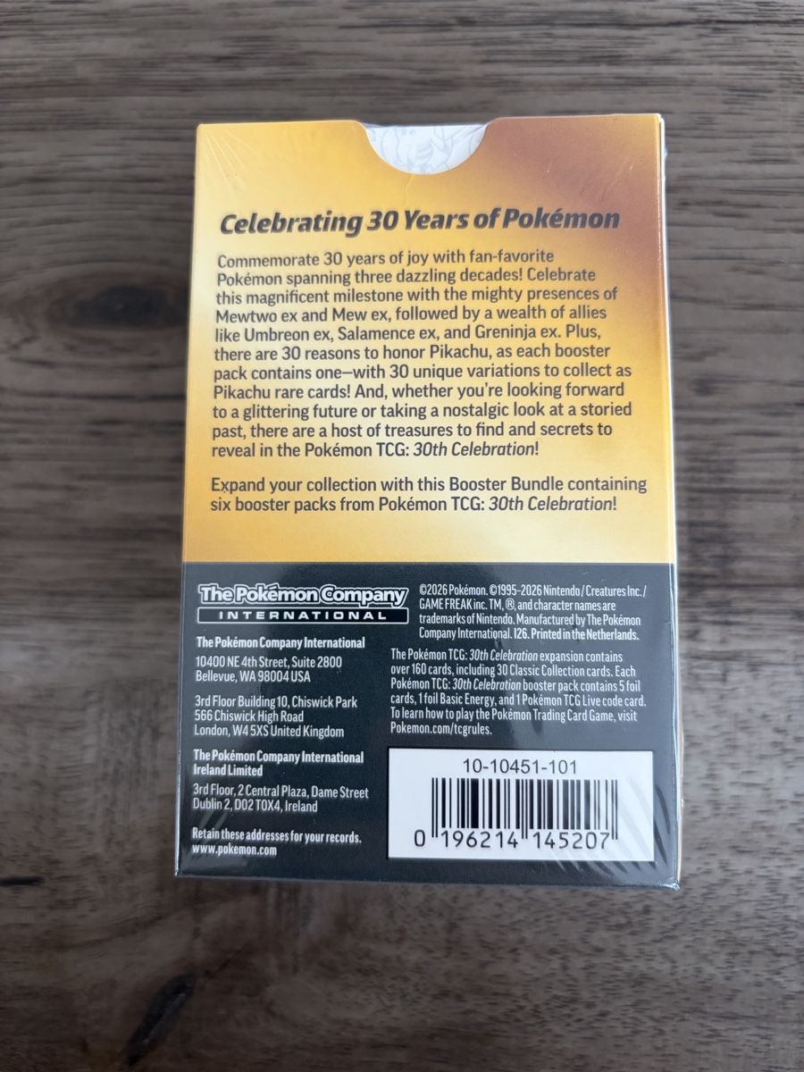Pokémon Carte collezionabili: Pokemon 30th Celebration Booster Bundle  – Nuovo e nell'imballaggio originale da Frick venduto da TEMPLEOFTCG 1