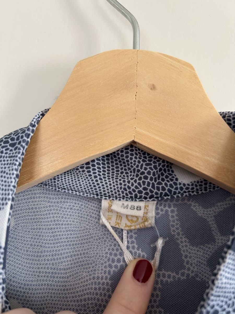 Camicette: schöne Vintage Bluse Grösse M – Usato da Aarau venduto da maili99 1