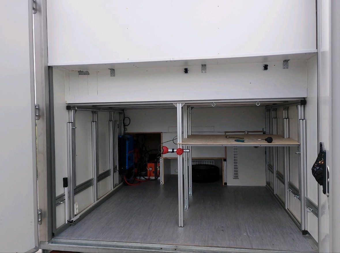 Remorques: Einmaliger Wohnwagen, 3.5t autark – D'occasion à Hagenbuch ZH par Caleb 2