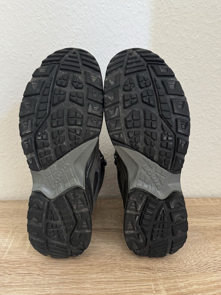 Lowa Damenschuhe: Lowa Wanderschuhe, Grösse 39.5, TOP ZUSTAND – Gebraucht aus Endingen von Ilya_ 4
