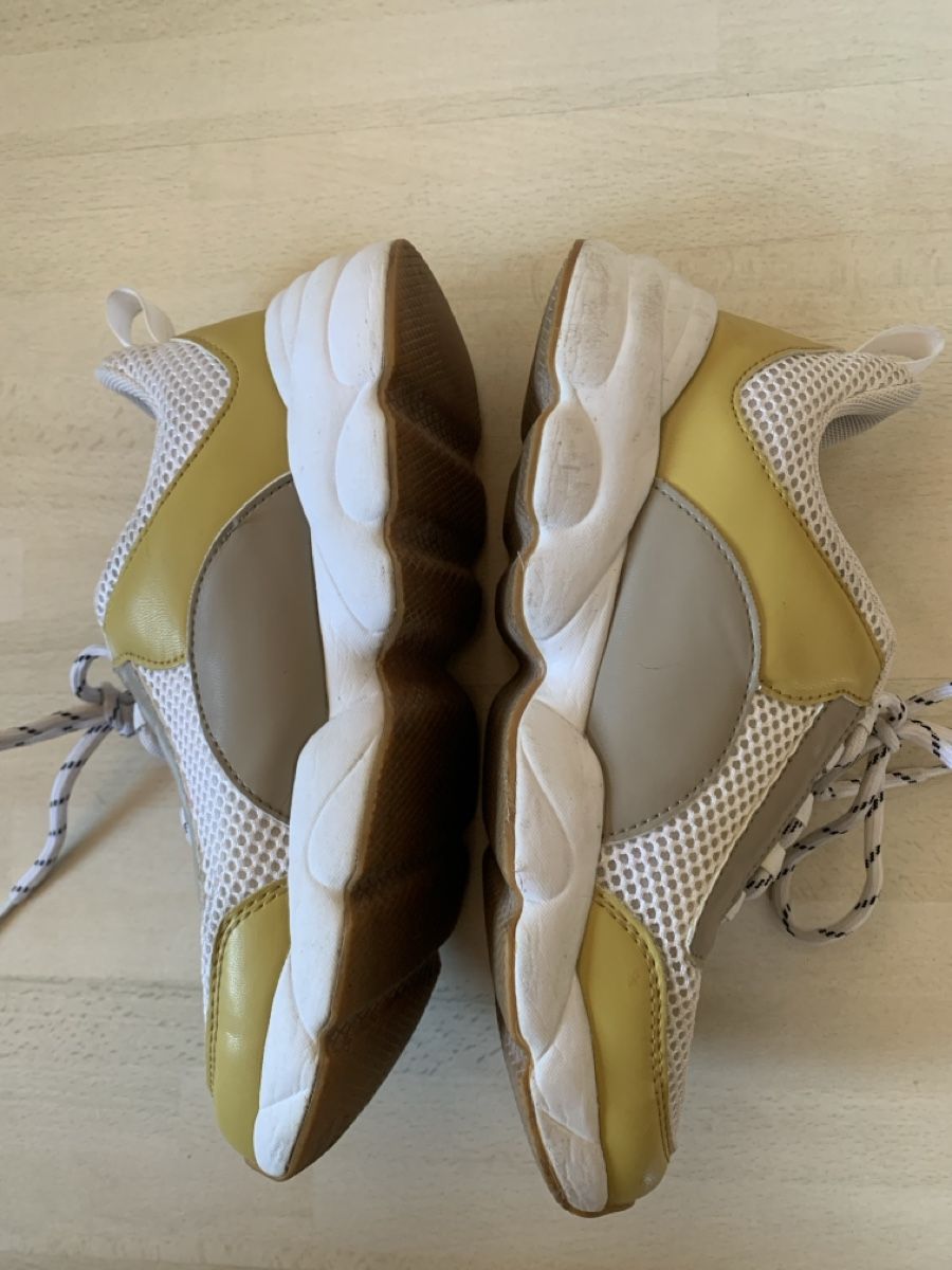 Scarpe da donna: Sneaker/Turnschuhe 37 gelb/weiss/beige – Usato da Sargans venduto da aebi081 2