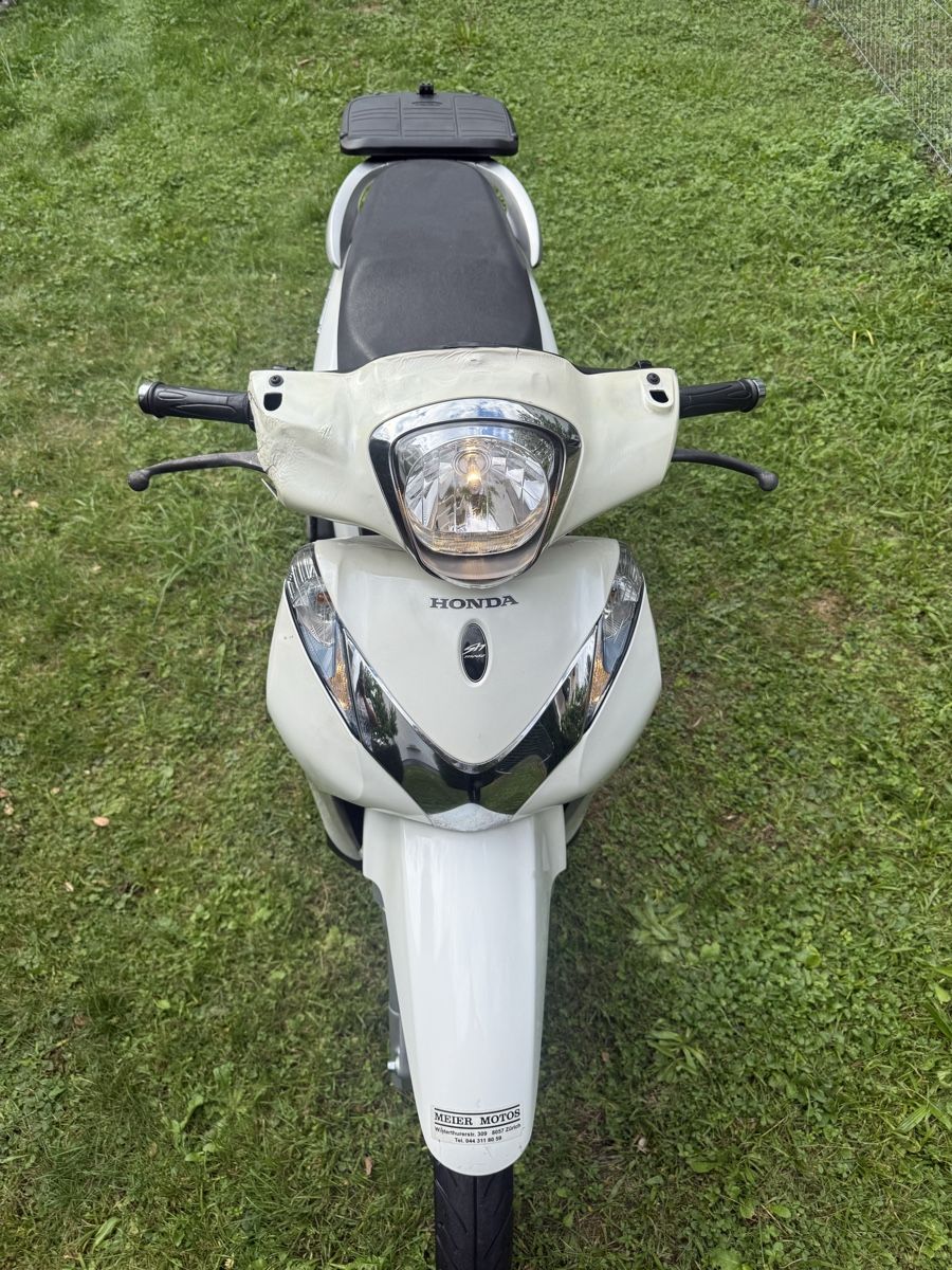 Honda Scooter: HONDA SH MODE 125 CC – Usato da Winterthur venduto da Fabio_46 1