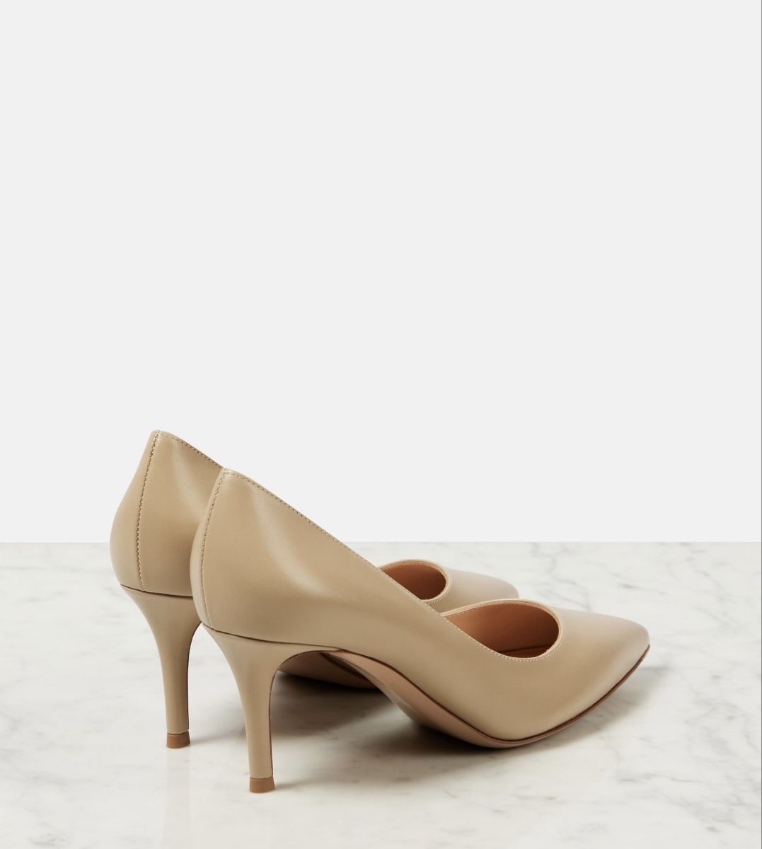 Gianvito Rossi Chaussures femmes: Gianvito Rossi 70 begie Pumps – Neuf avec emballage d'origine à Rüschlikon par megi 3
