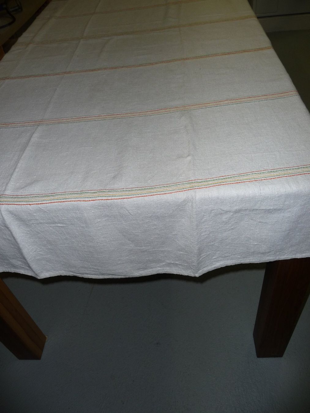 Altra biancheria da tavola: alte Leinentischdecke 105/235cm. – Usato da Kirchberg BE venduto da lavendel02 1