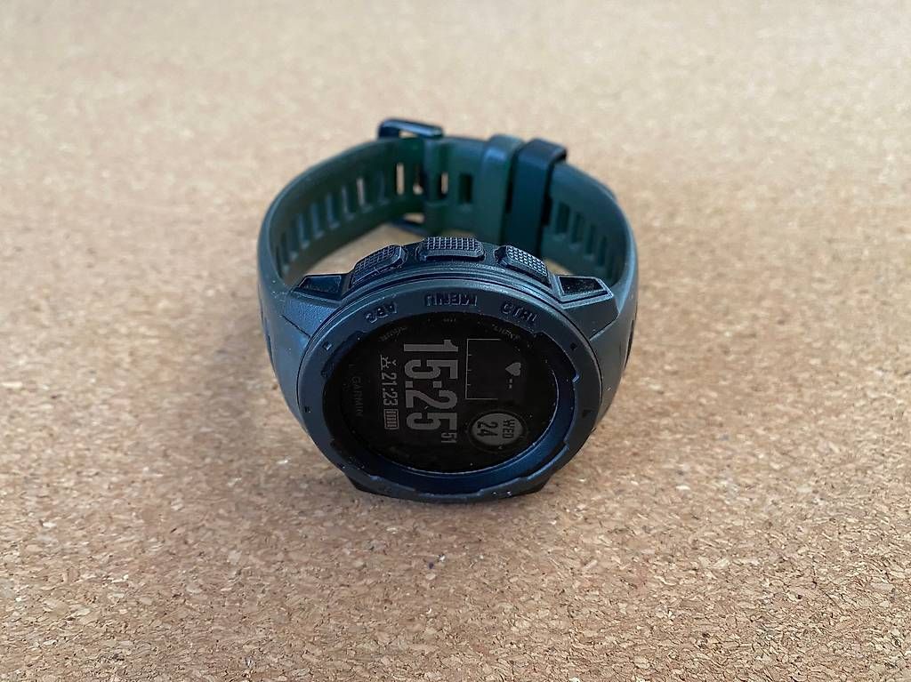 Smartwatch: Garmin Instinct / Robuste GPS & Outdoor Smartwatch – Usato da St. Gallen venduto da Venator19 3