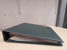 Münzensammelordner dunkelgrün mit Einsteckhüllen leer