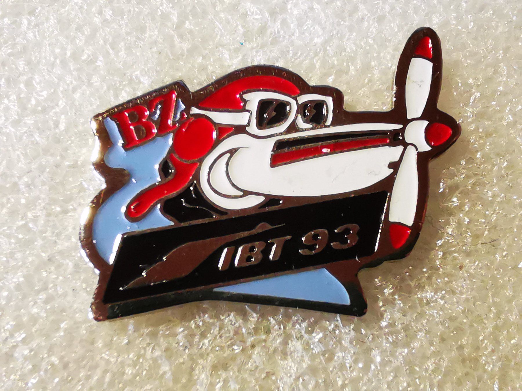Placchette & Badge: Ansteckpin 147: IBT 93 – Usato da Oppligen venduto da Pin-Fall-Shop