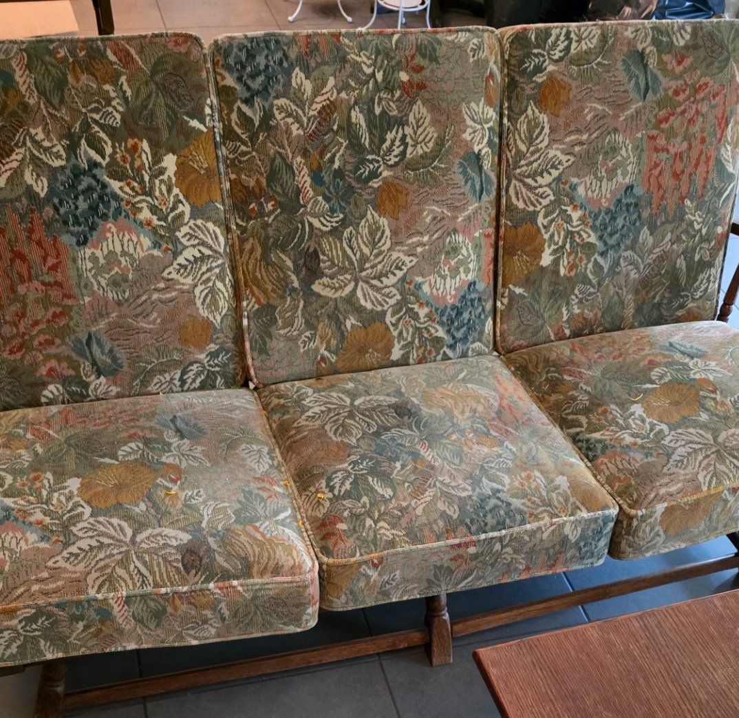 Divani: Vintage-Bijou: Rustikale Sitzgruppe Eiche Massiv 4-teilig – Usato da Flums venduto da Flumsantik 2
