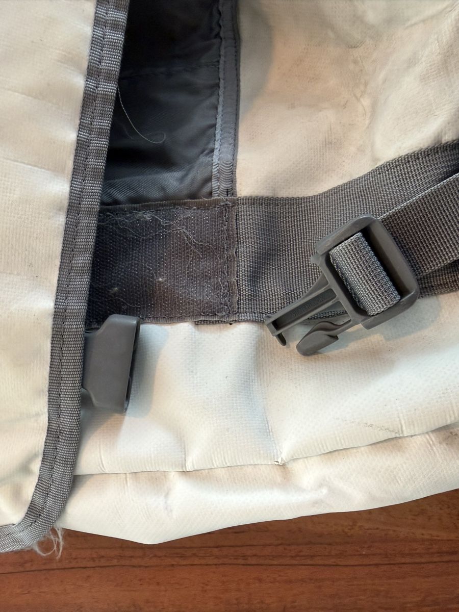North Face Borse: The North Face Massanger Bag gebrauch – Usato da Muri AG venduto da Ludrigen 3