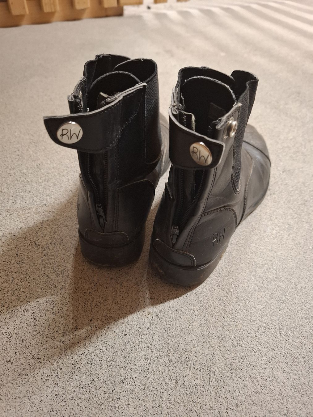 Scarpe da donna: Reitschuhe RW grösse 40 – Usato da Adligenswil venduto da Idefixli26 1