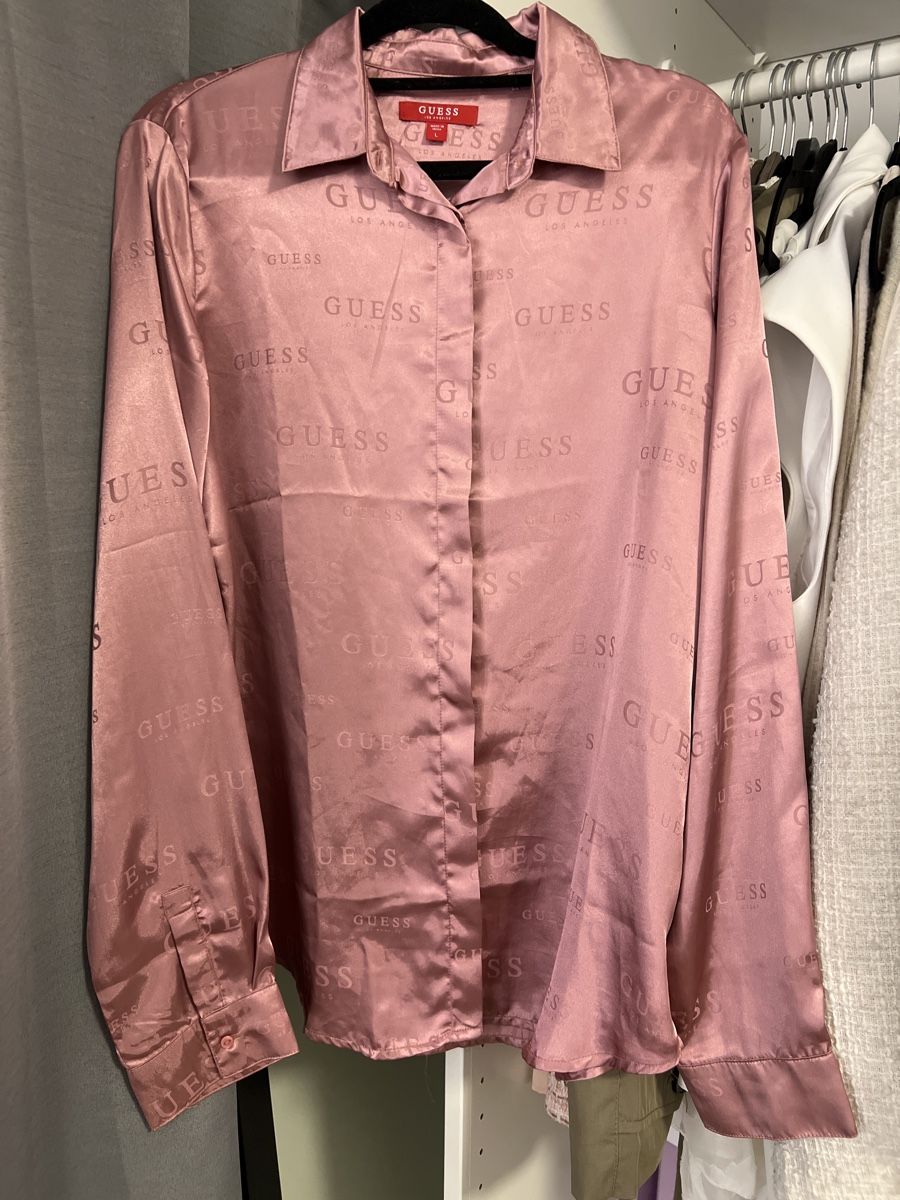 Guess Camicette: Guess Satin Bluse Gr. L Rosé – Usato da Uzwil venduto da XAriiX