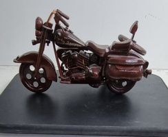 Töff Motorrad Harley Davidson aus Holz