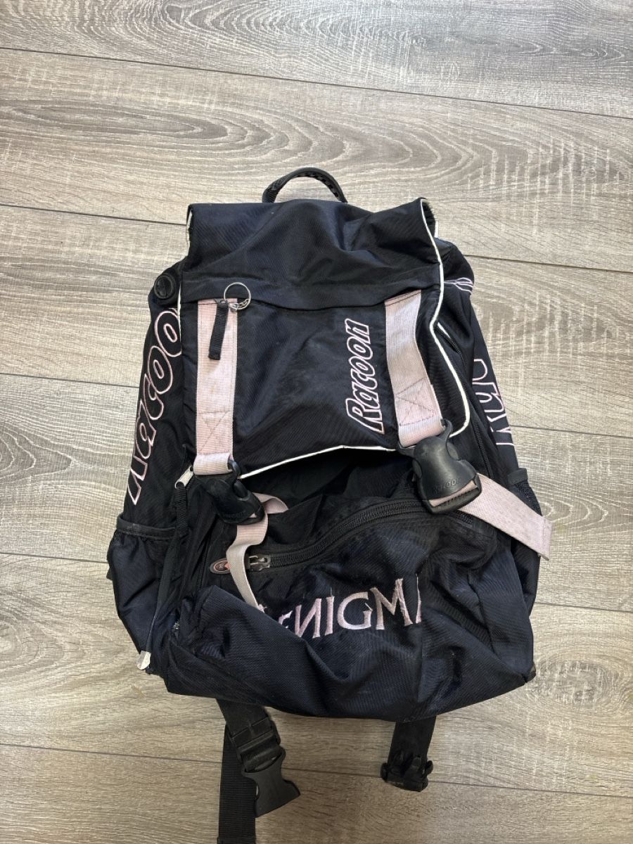 Racoon Zaini: Rucksack "Racoon" schwarz – Usato da Heiligkreuz (Mels) venduto da cor_k7yy