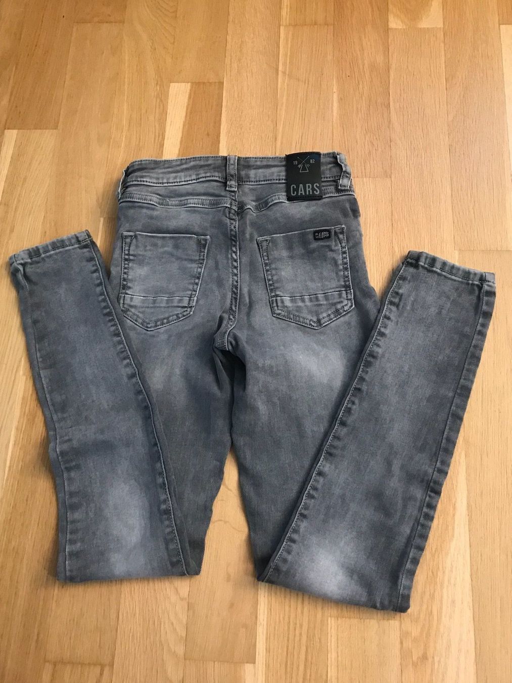 Lotti & Set di vestiti: Kleiderpaket 4Teile Gr. 146-152 – Usato da Zürich venduto da JuliaSp 2