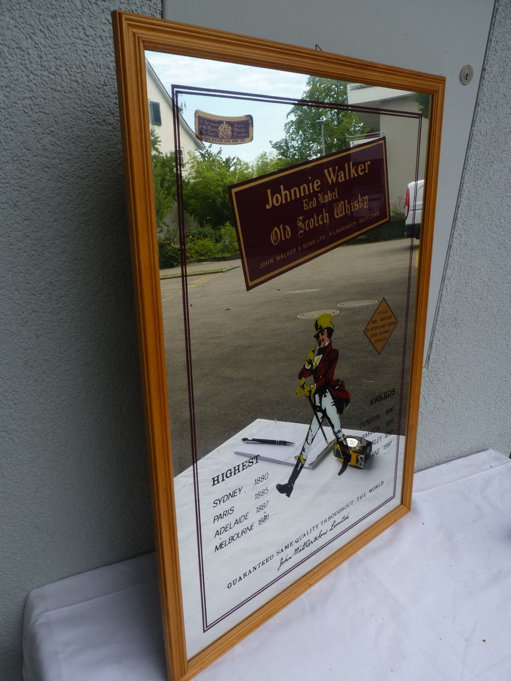 Spiegel: Spiegel Johnny Walker Whisky – Gebraucht aus Küsnacht ZH von zoliboli01 3