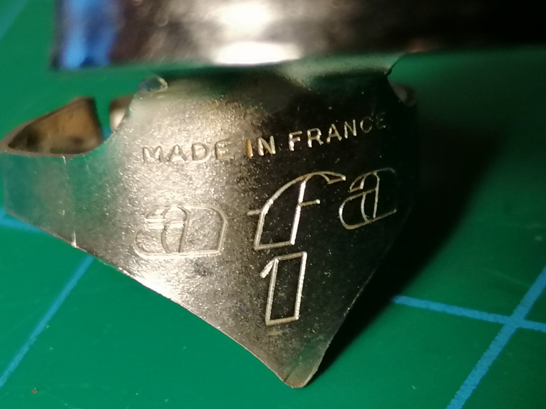 Pezzi di ricambio: AFA velopumpe Halter collier – Usato da Lausanne venduto da Frankenstein 2