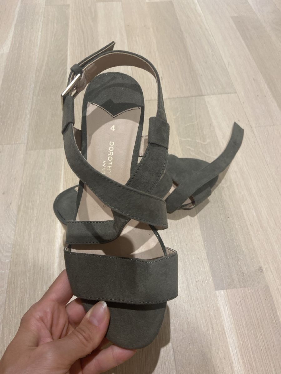 Dorothy Perkins Scarpe da donna: Sandalen Dorothy Perkins – Nuovo (secondo la descrizione) da Zürich venduto da mar_v57y 1