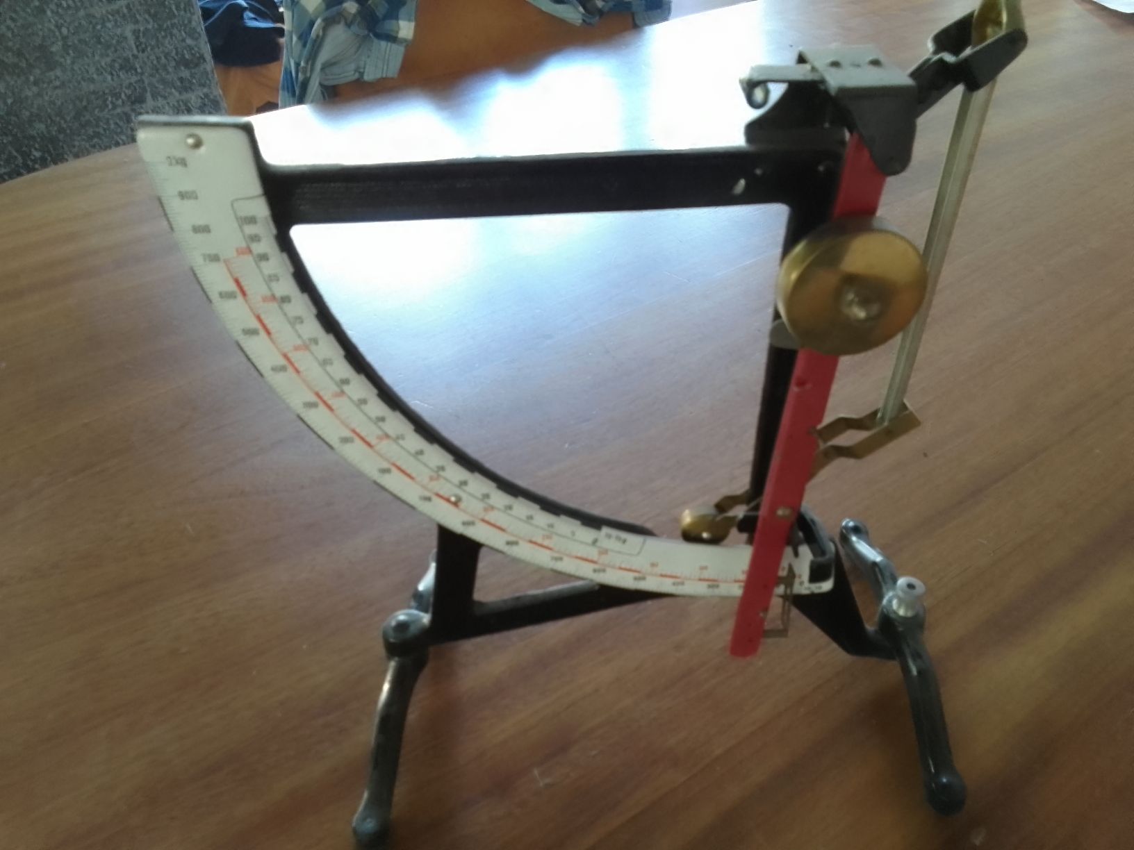 Bilance e pesi: Antike Waage 2kg – Usato da Ebmatingen venduto da swiss.canadian 1