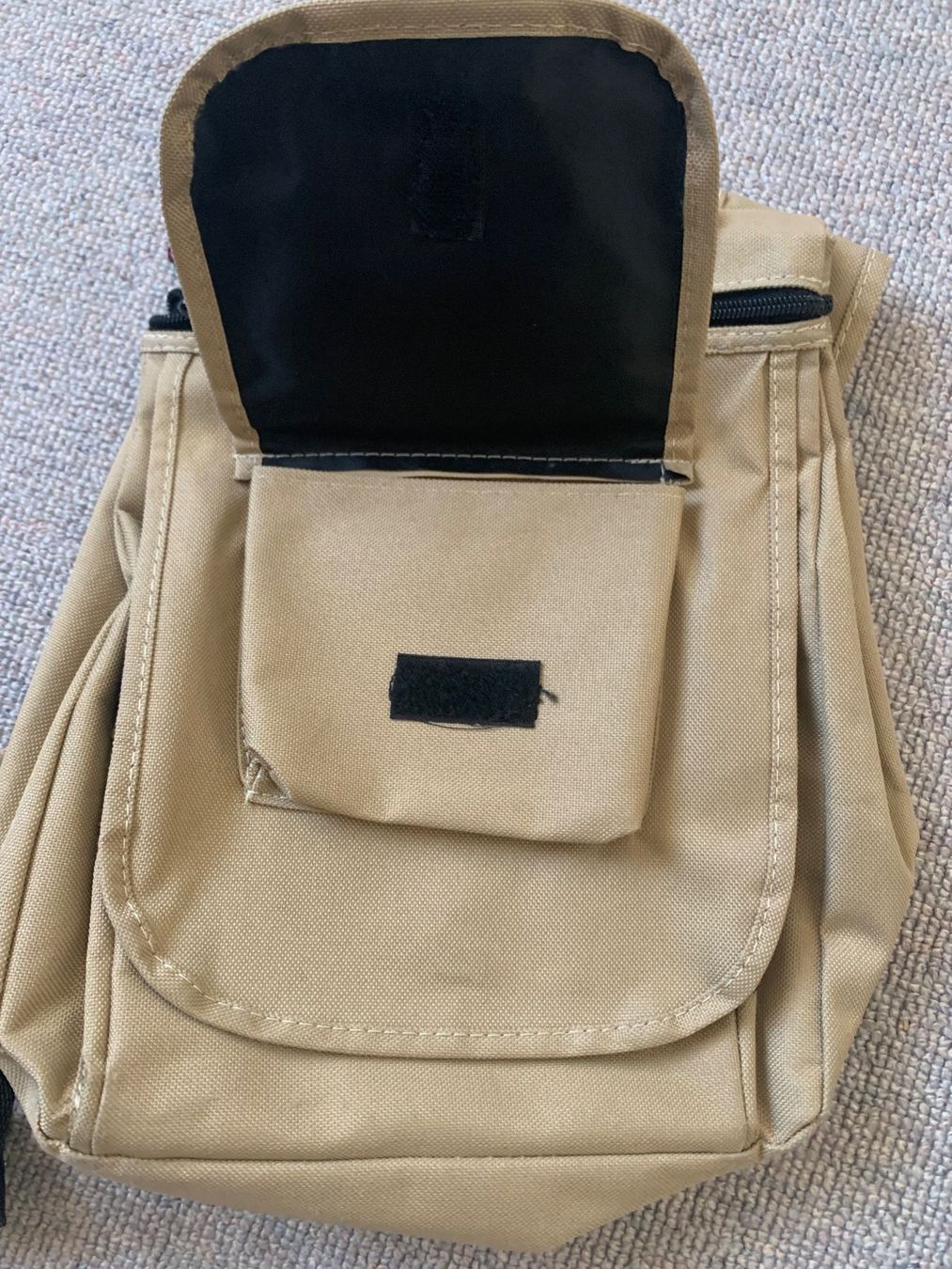 Eastpak Zaini: Eastpak Umhaengetasche – Usato da Embrach venduto da korbflechter49 3