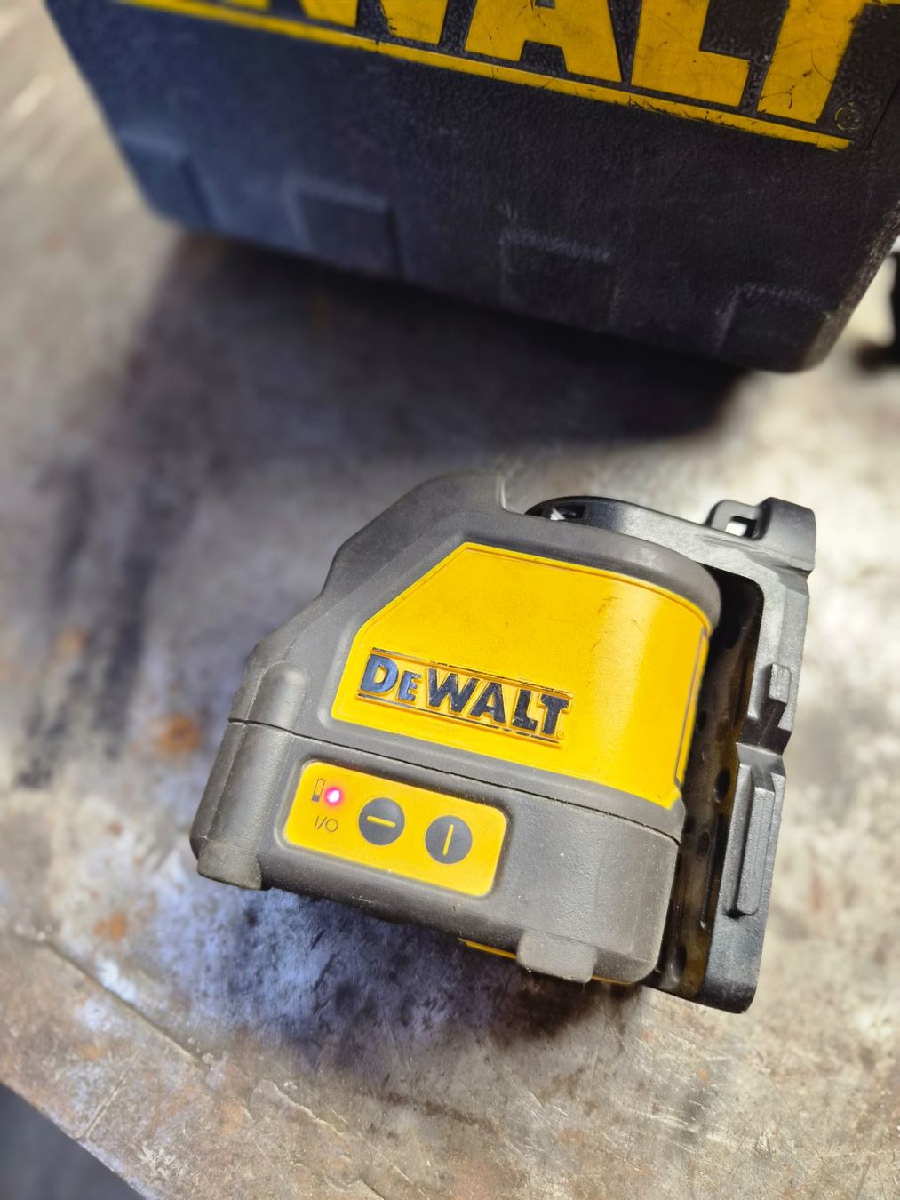 Dewalt Misurare: Kreuzlinienlaser – Usato da Nottwil venduto da TB28 4