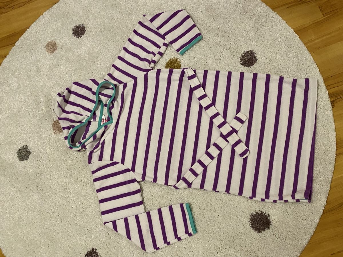 Bademäntel: Badeponcho, Gr. 134, ungetragen! – Neu und originalverpackt aus Summaprada von hirschuh506 1
