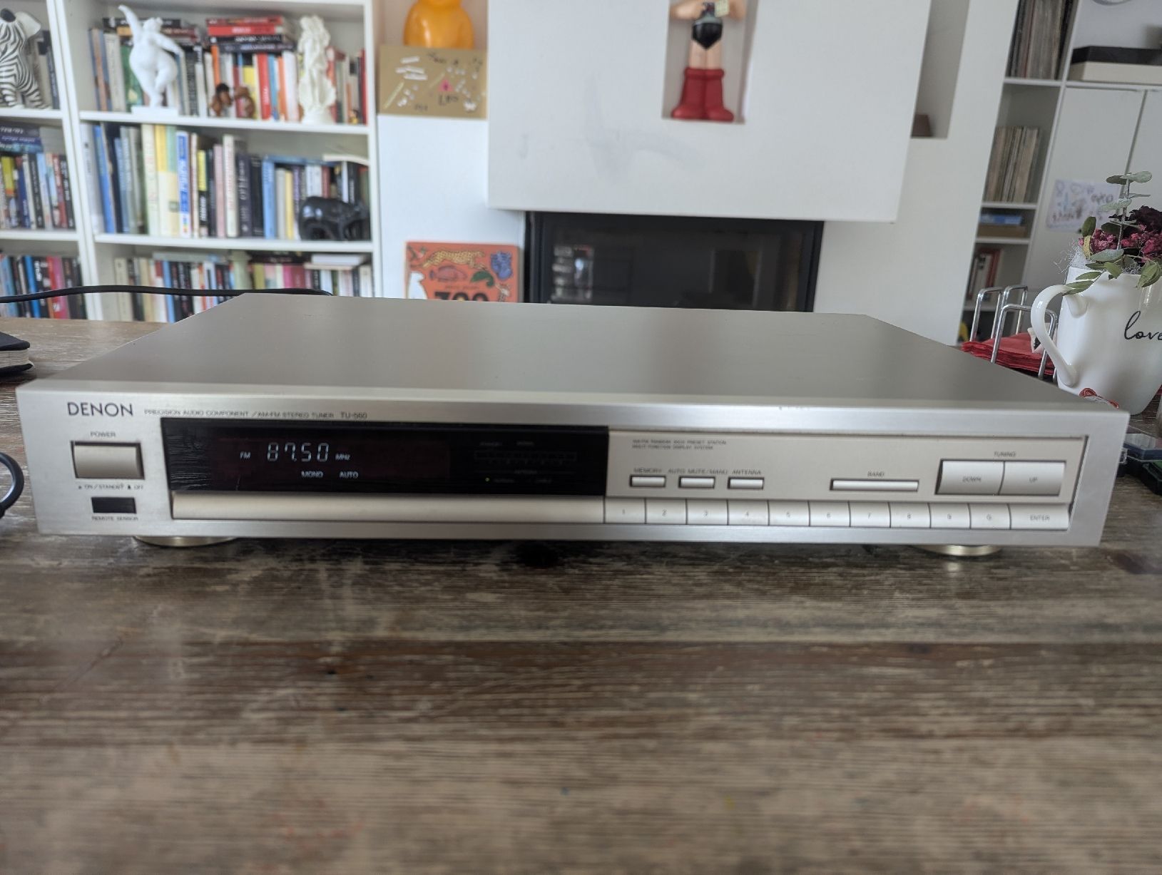 Denon Lettore multimediale & Streamer: Denon TU-560 Precision Audio Component AM/FM Stereo Tuner – Usato da Erlinsbach SO venduto da Meytalien