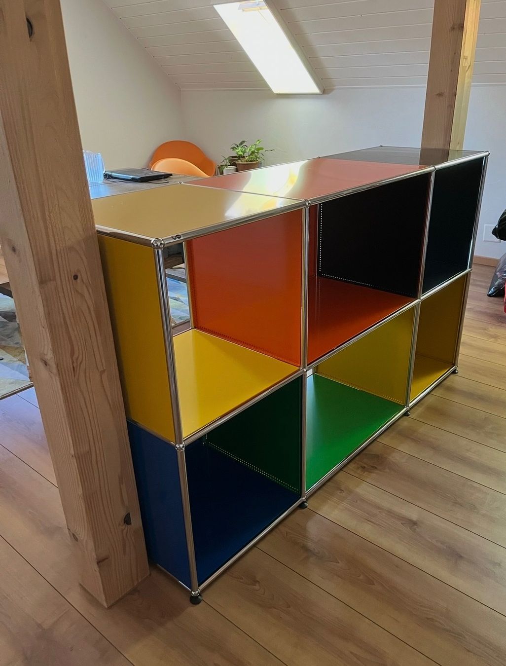 USM Cassettiere: Meuble USM couleur – Usato da Haute-Nendaz venduto da Clarinette717