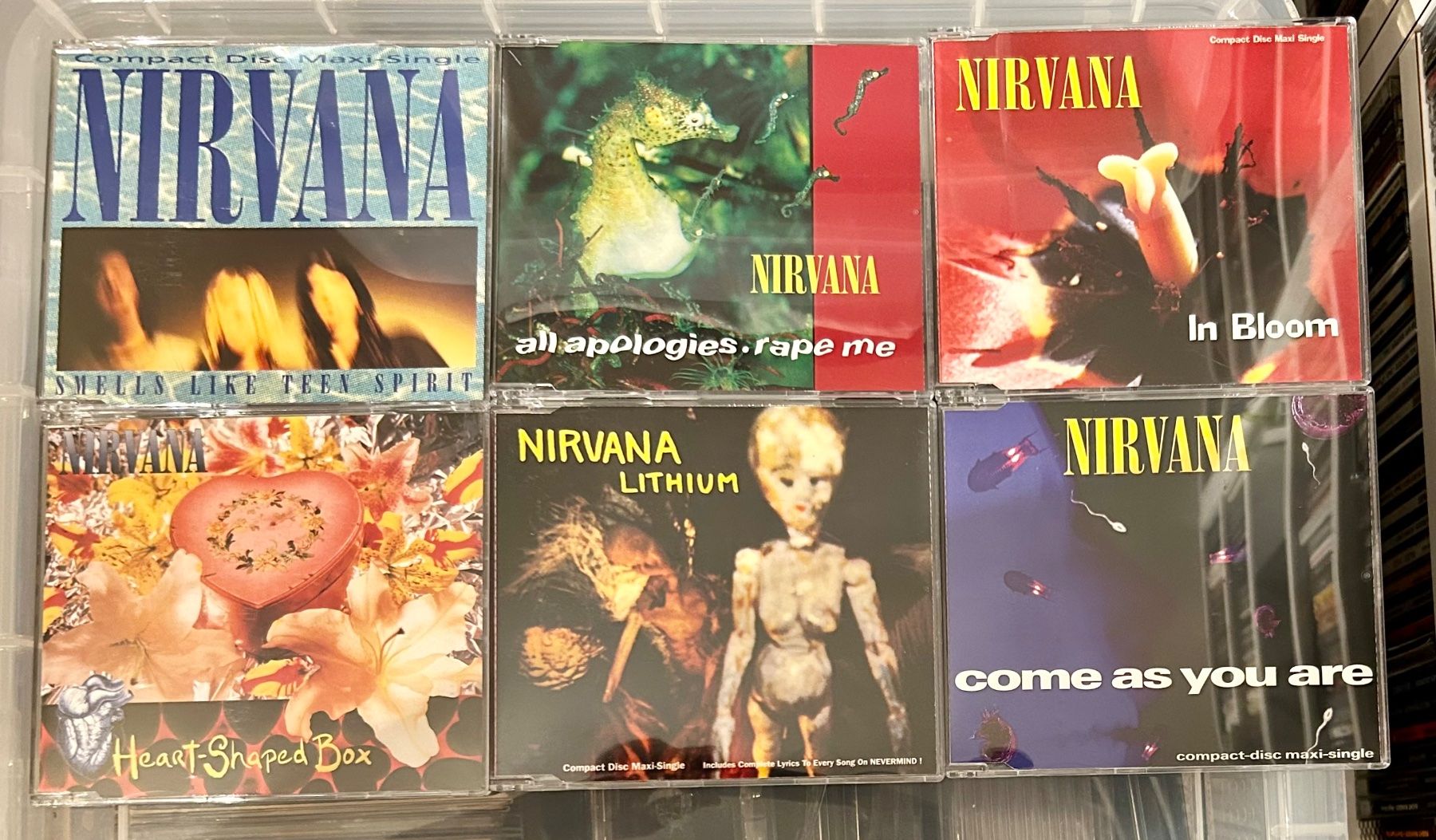 CDs: NIRVANA „SINGLES“ 6 CD-SINGLES BOX RAR UNRELEASED TRACKS – Neuf (Voir description) à Basel par forevermusic 4