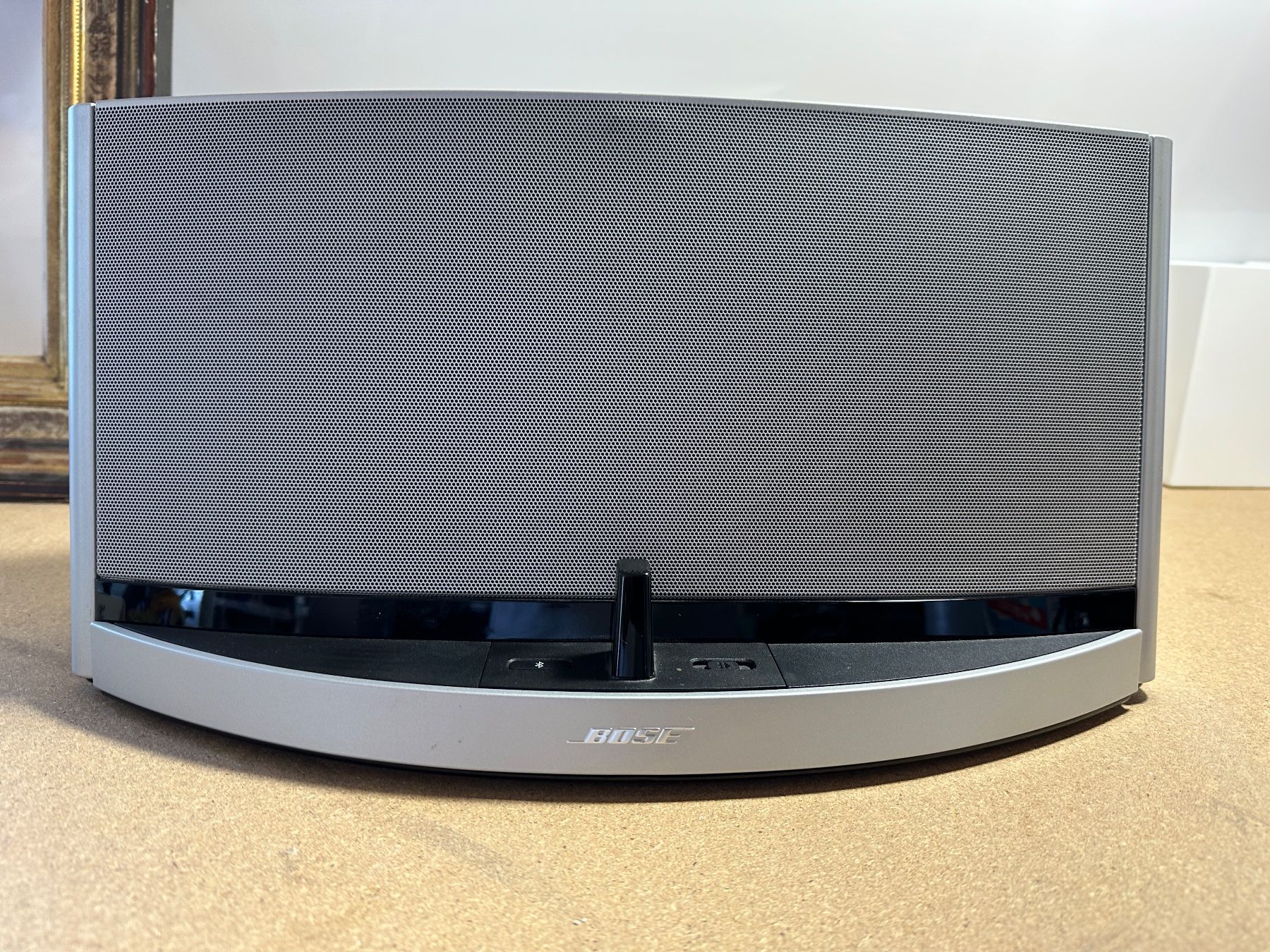 Bose Multimediaplayer & Streamer: Bose SoundDock 10 Digital Music System – Gebraucht aus arlesheim von Art.en1 1