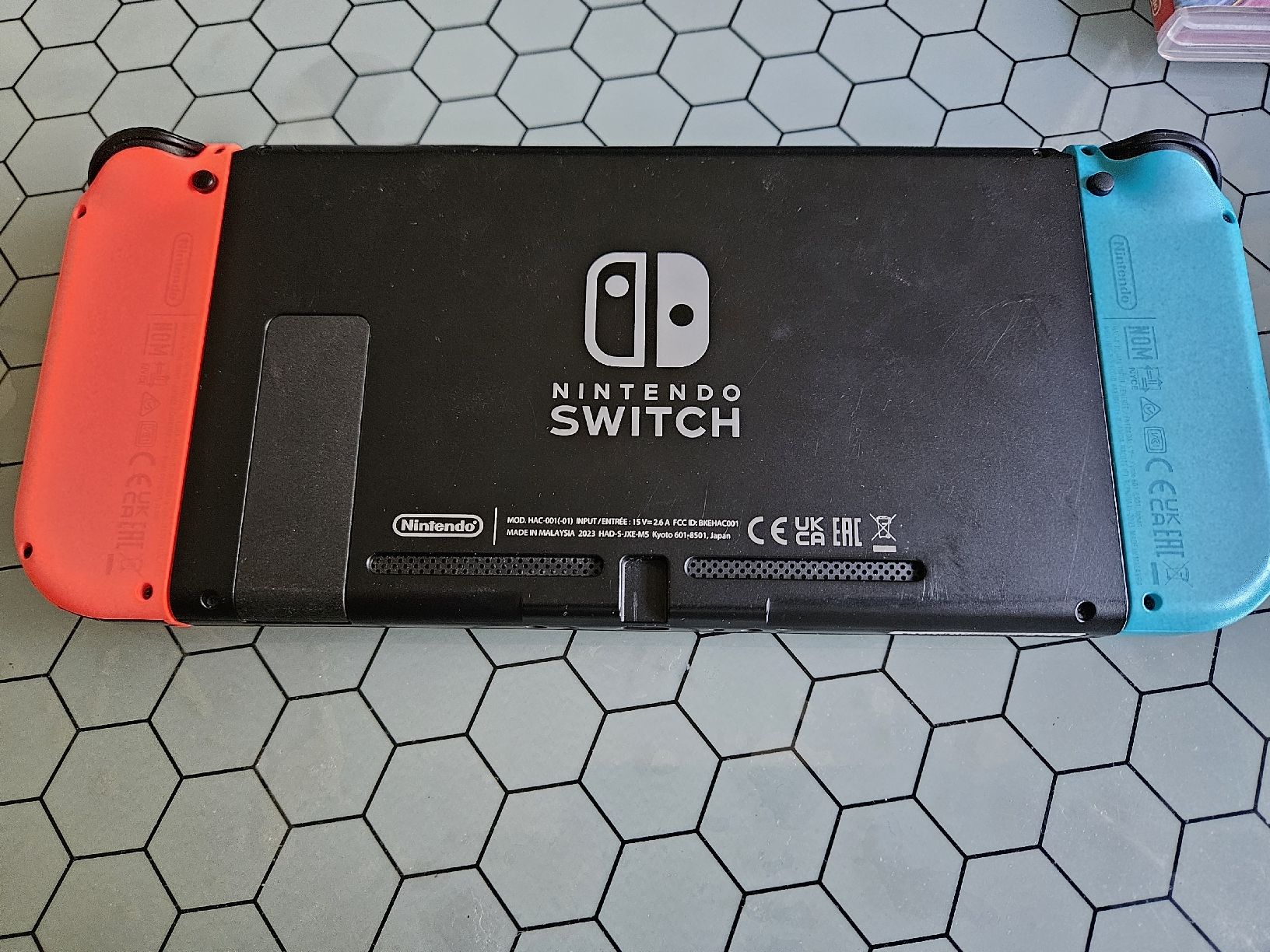 Nintendo Console: Nintendo Switch avec 2 jeux – Usato da Genève venduto da Pedro67 2