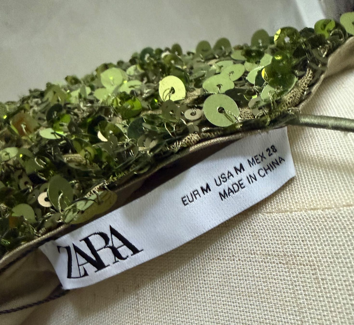 Zara Vestiti: Langes, elegantes Paillettenkleid -  Gr. M – Nuovo e nell'imballaggio originale da Lutzenberg venduto da Schatzkiste88 5