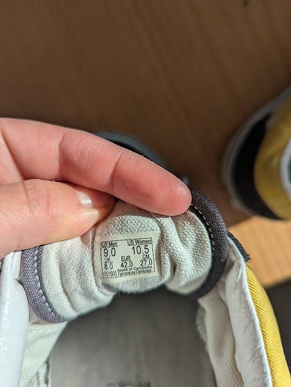 Scarpe da uomo: Vans jaunes et grises 42 – Usato da Villeret venduto da zouille9 1