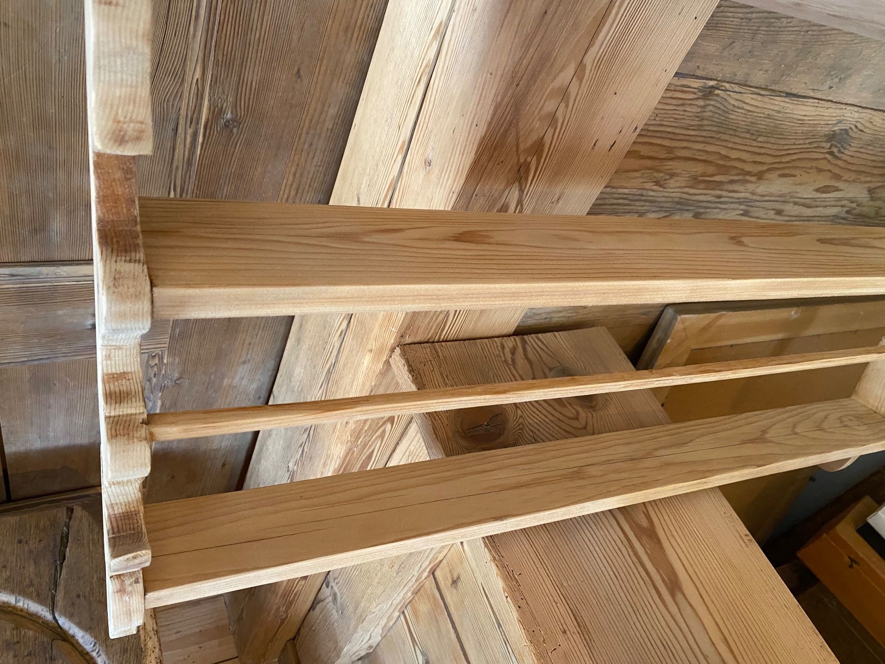 Scaffali: Hängeregal – Usato da Lenk im Simmental venduto da gwustu 1