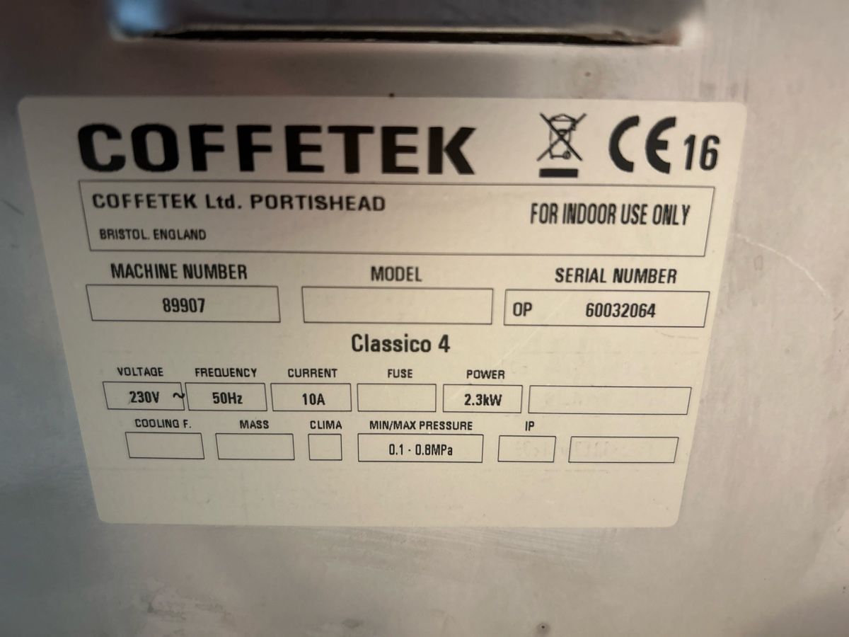 Macchine per caffè & Macchine per espresso: Kaffeevollautomat Coffetek Classico 4 gebraucht – Difettoso da Oberhallau venduto da moenschen77 2