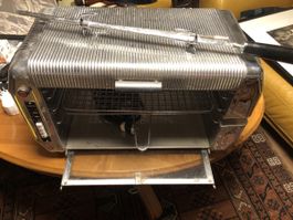 Elektrogrill aus den 60er Jahren - mit Zubehör, funktionsfäh